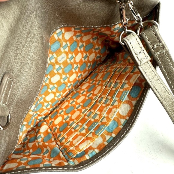 Hobo International Daria Wristlet Taupe Gray Leather Clutch Organizer - Picture 4 of 7